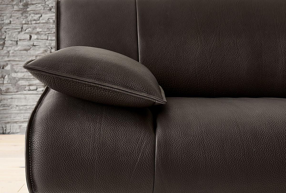 Gismo by simplysofas.in